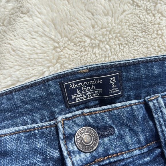Abercrombie & Fitch High Rise Super Skinny Jeans 26/2R | Distressed Simone Fit - Picture 4 of 7